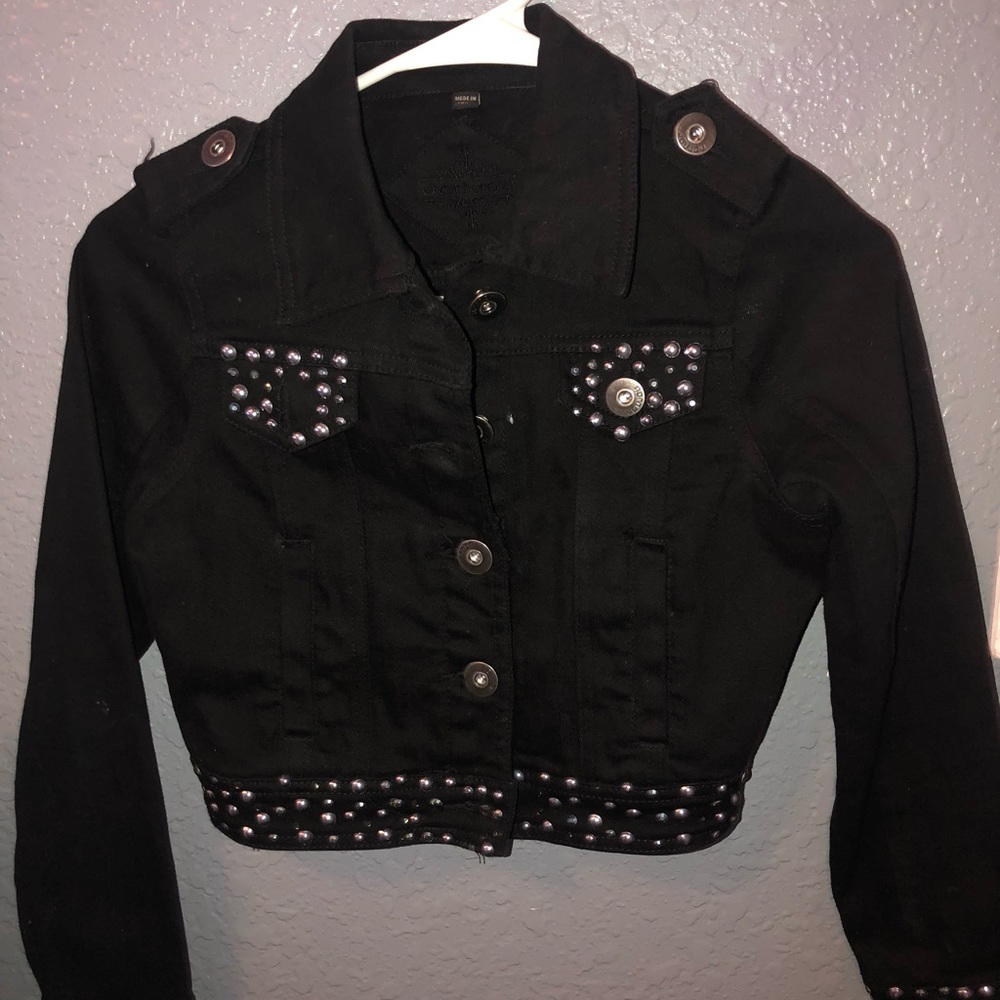 all black jean jacket! 🕷